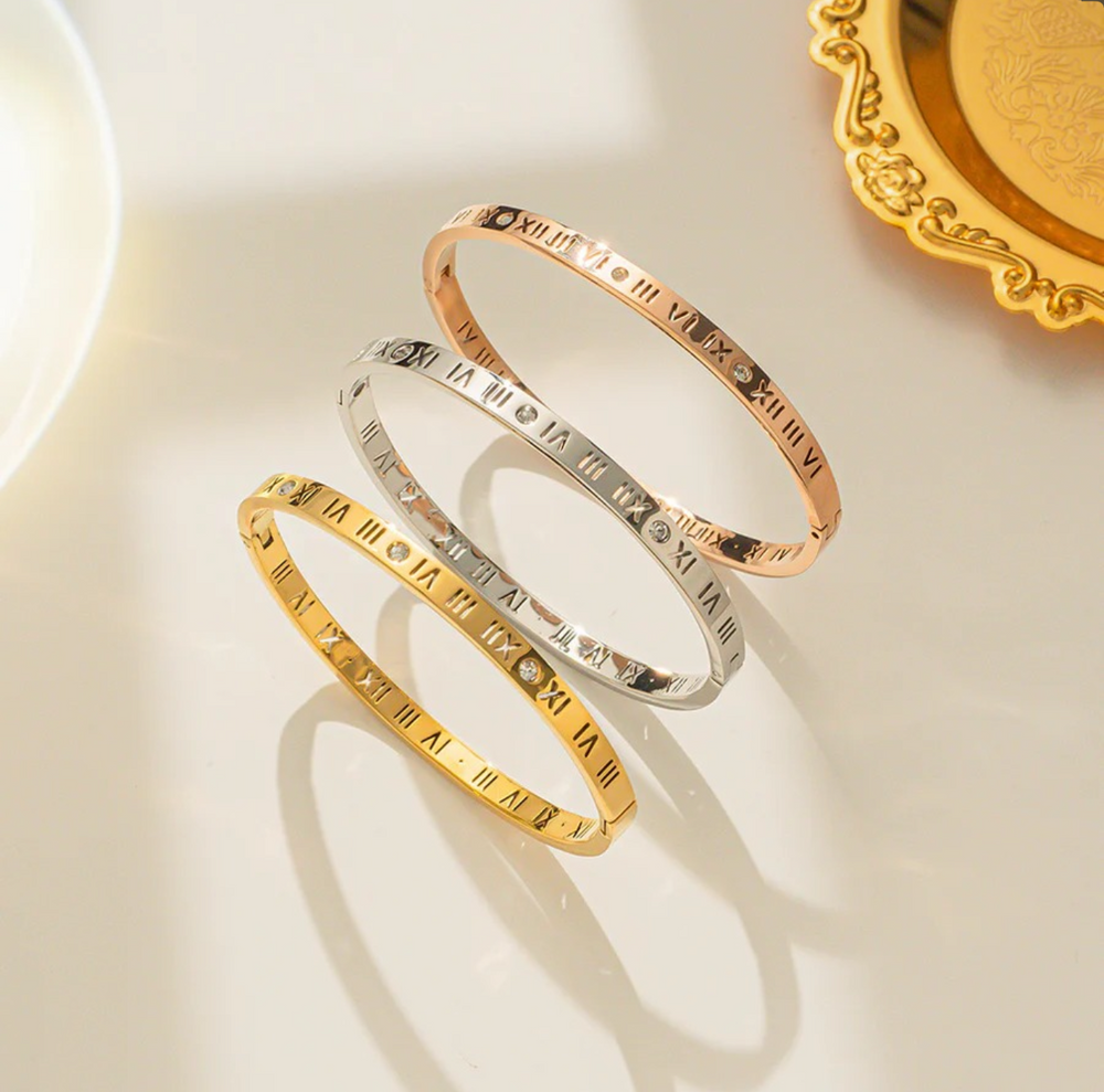 Roman Bangle