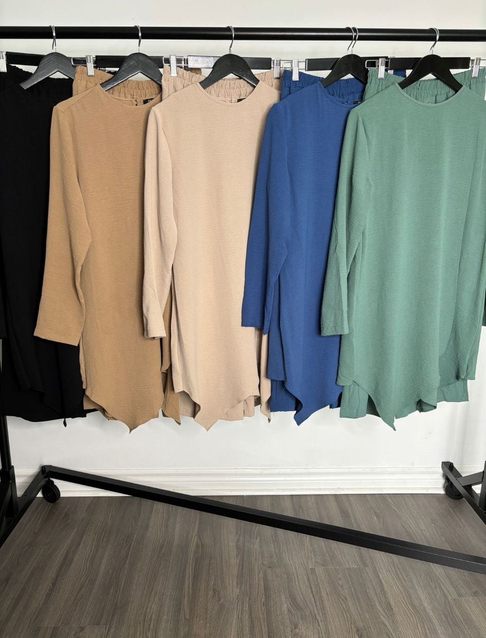 
                  
                    Asymmetrical Coord (5 colours)
                  
                