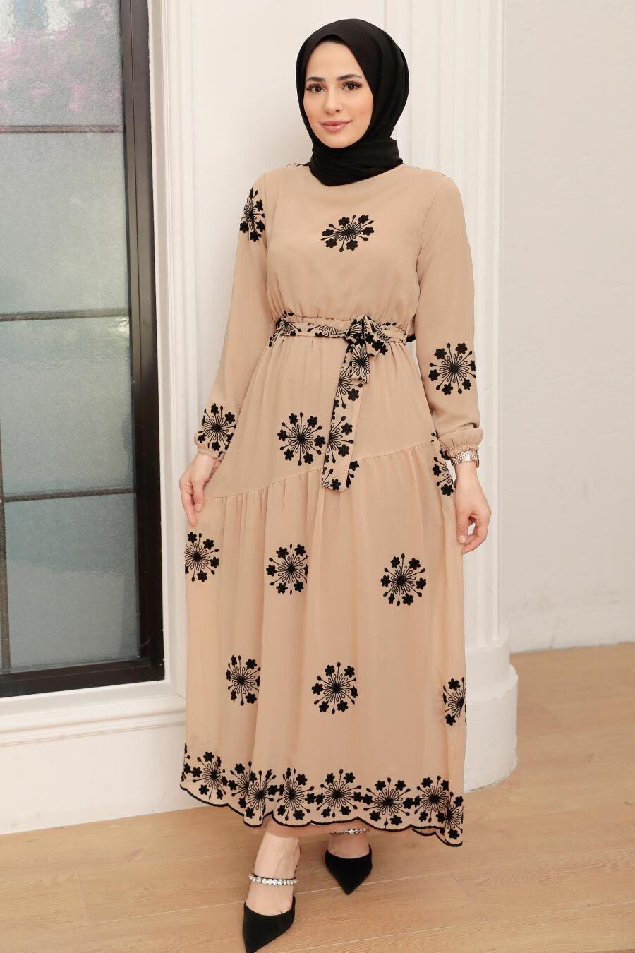 Beige Floral Embroidery Dress