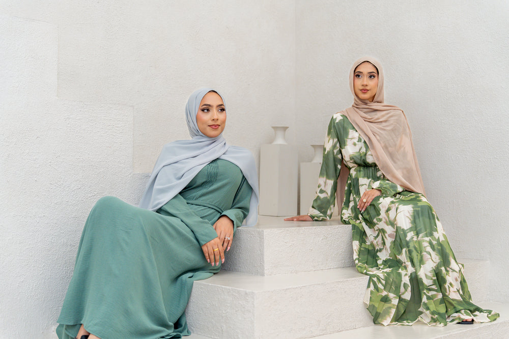 
                  
                    Timeless Style in Green Printed
                  
                