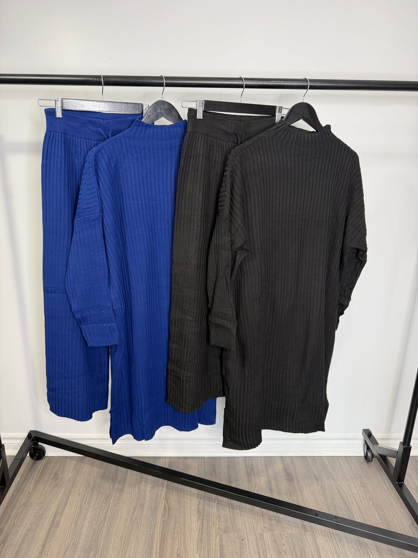 
                  
                    Oversized Long Cozy Winter Set
                  
                